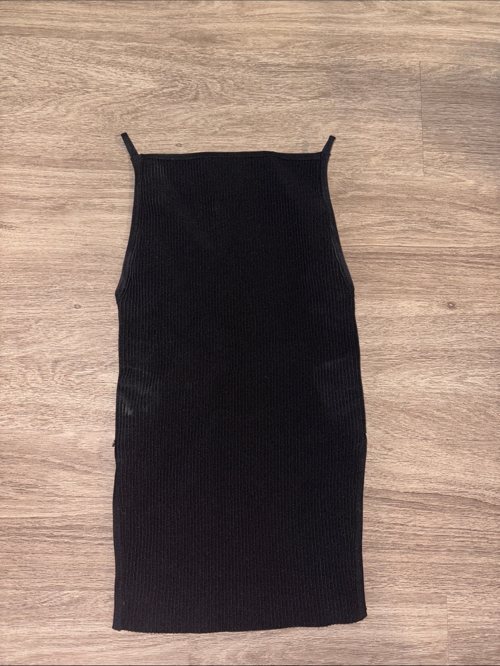 Aritzia Sculpt Knit top with cut outs at hips